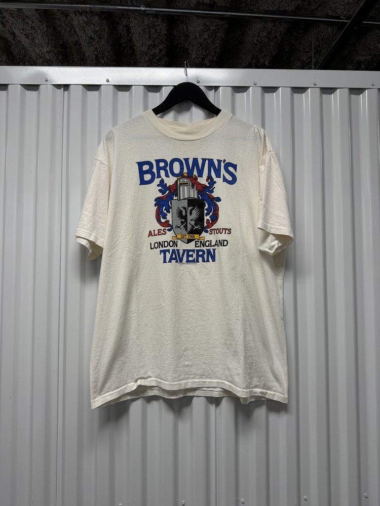 Vintage Brown's Tavern Ales Stouts London England Men's T-Shirt Cream XL 90s
