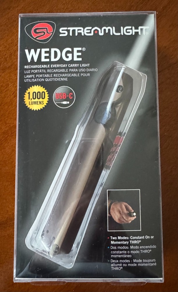 Streamlight 88811 Wedge Rechargeable EDC Light 1000 Lumens Coyote