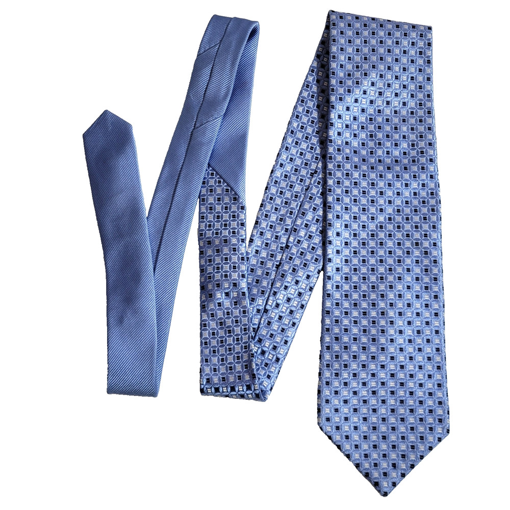 Tommy Hilfiger Men's 100% Silk Blue Geometric Square Pattern Necktie