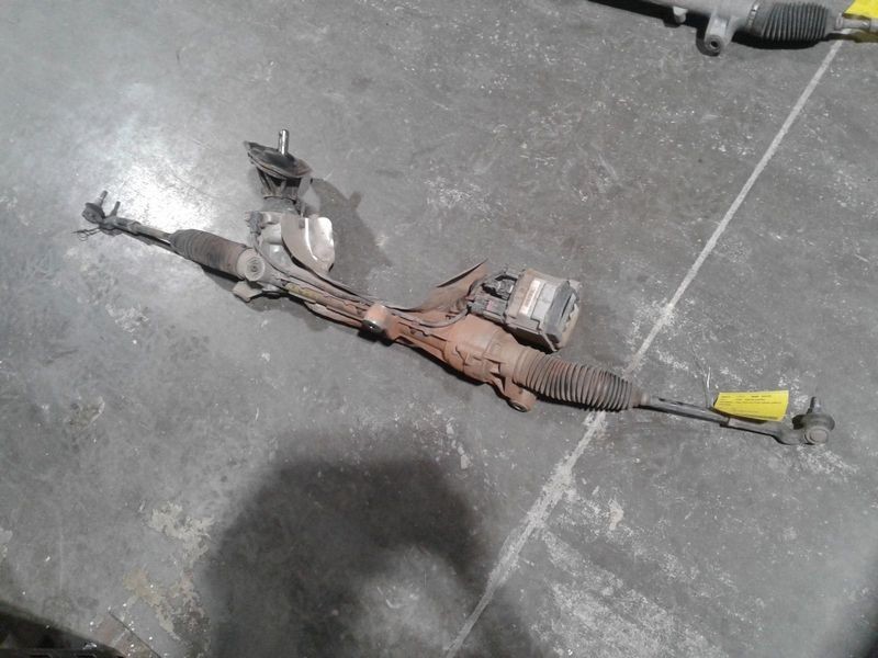 2013-2019 Ford Escape  Power Steering Gear Rack And Pinion Assembly OEM