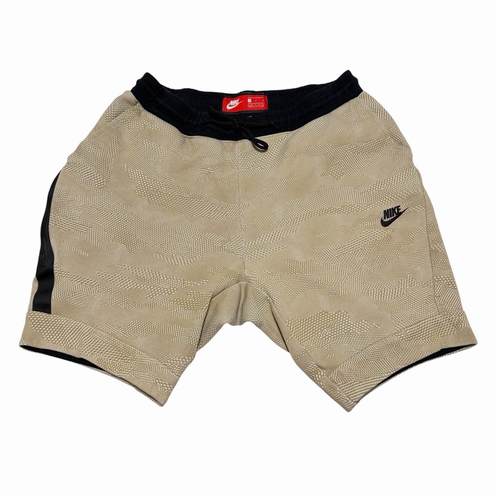 Men’s Size Medium Nike Tech Fleece Printed Shorts (Khaki/Black)