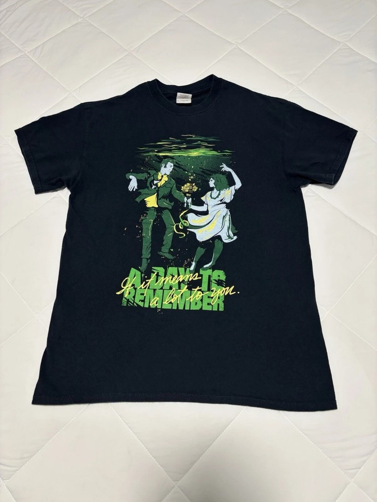 VTG A Day To Remember If It Means a Lot to You Homesick Myspace Era T-Shirt