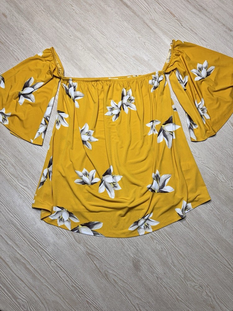 ANDTHEWHY Floral Off Shoulder Blouse Womens Small Mustard Yellow Boho Top