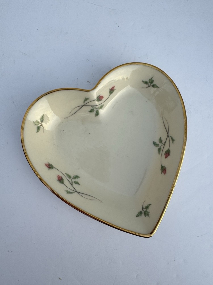 Lenox Rose Manor Porcelain Heart Shaped Trinket Dish 24k Gold Trim