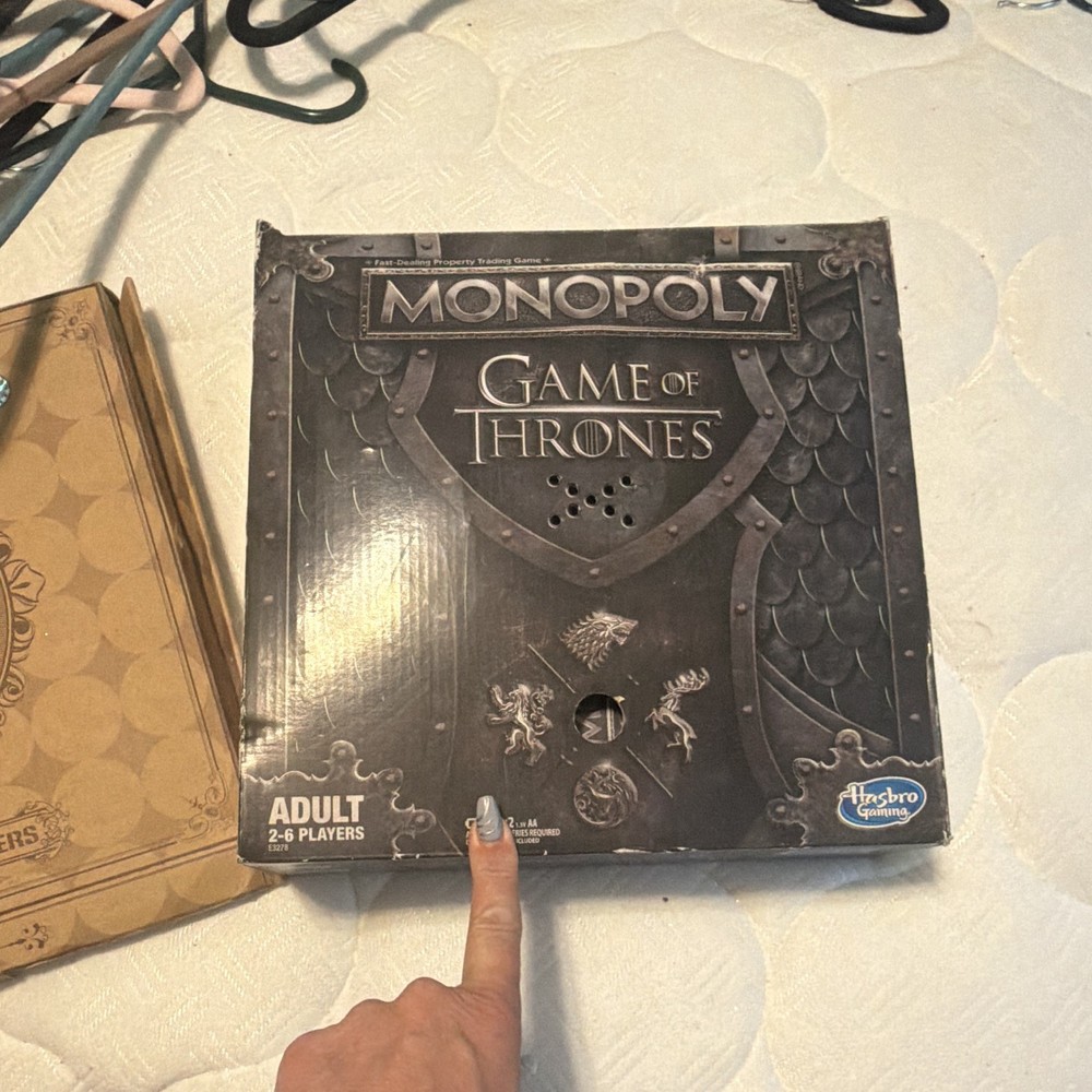 Hasbro Gaming Monopoly: Game of Thrones Board Game Complete 2-6 Players 17+