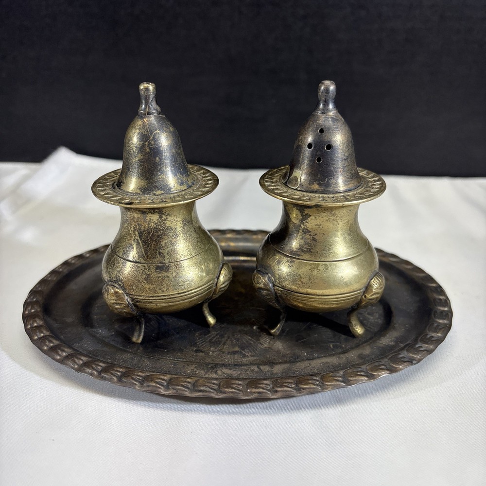 Salt and Pepper Shakers International silver co hand made silver plated India