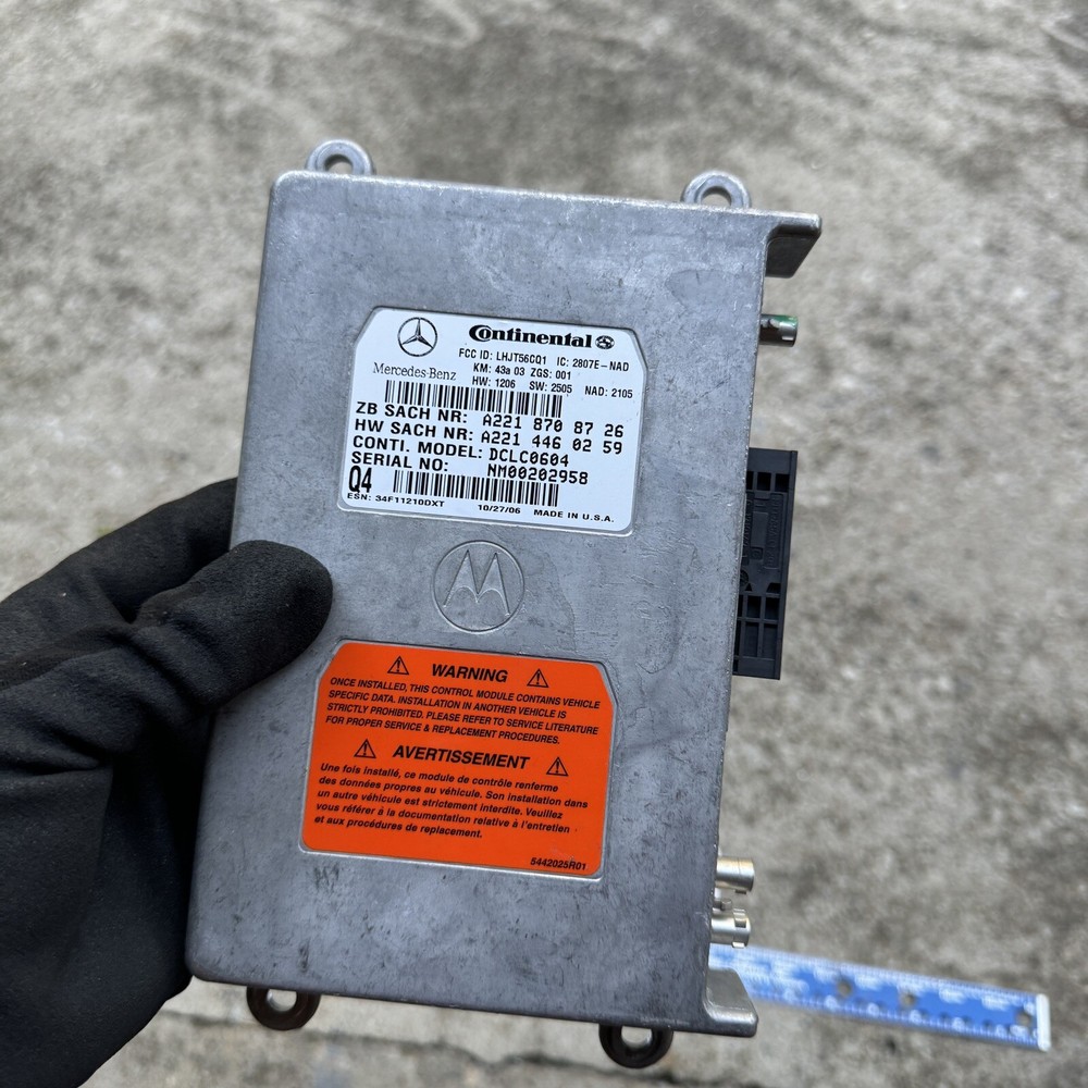 06-12 Mercedes W221 W209 S550 CLK350 Voice Communication Control Module Unit OEM