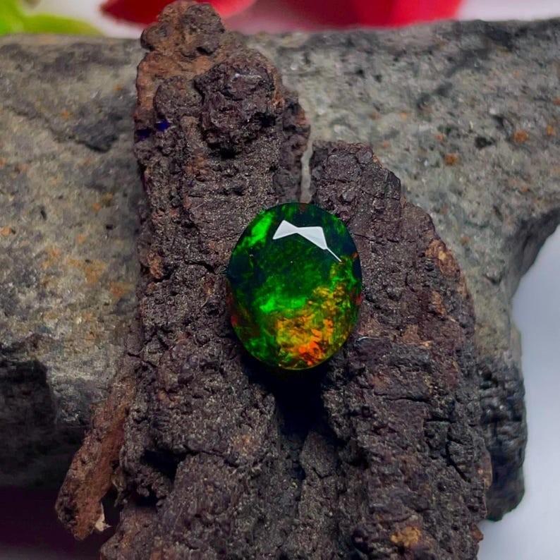 Top Quality Smoked Black Ethiopian Opal Gemstone, Loose 10x8MM Oval Shape Cut