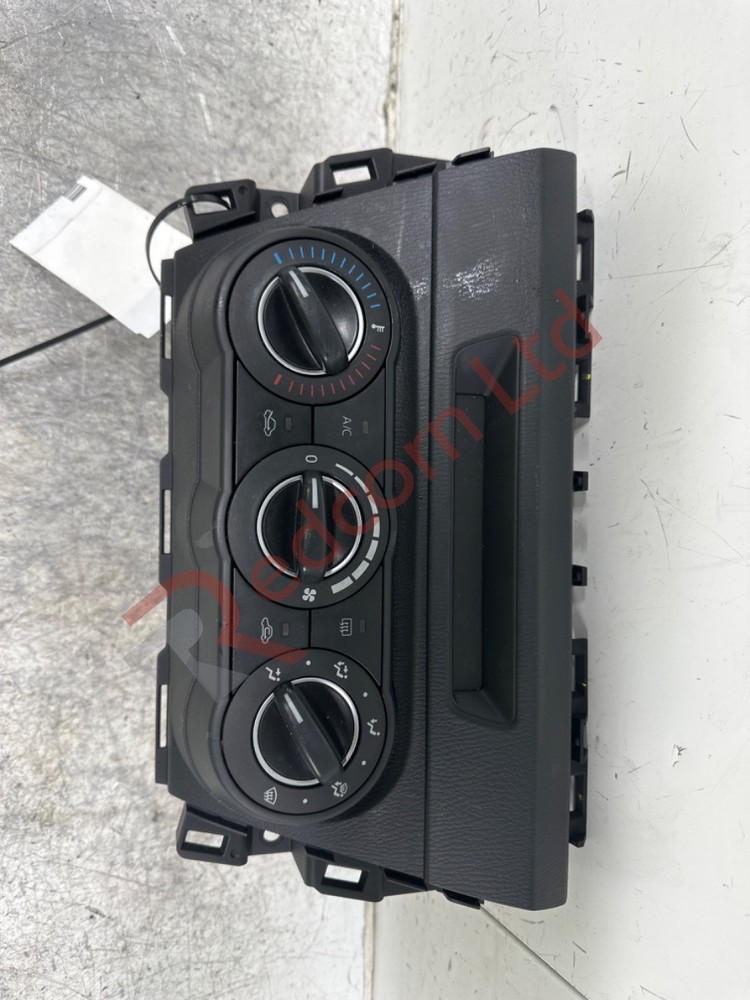 2013-2019 MAZDA 3 SE Digital Climate Control Panel Replacement 0.0