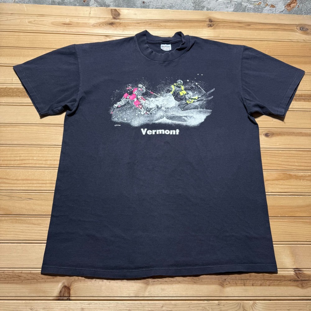 Vintage 1988 Vermont Mountain Downhill Skiing Sport Graphic T-Shirt USA - XL