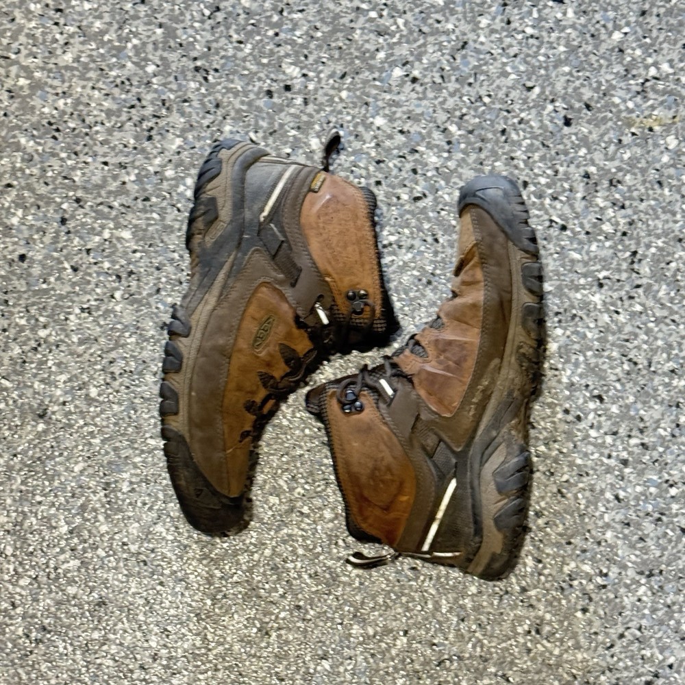Keen Targhee IV men's waterproof brown leather hiking boots size 10