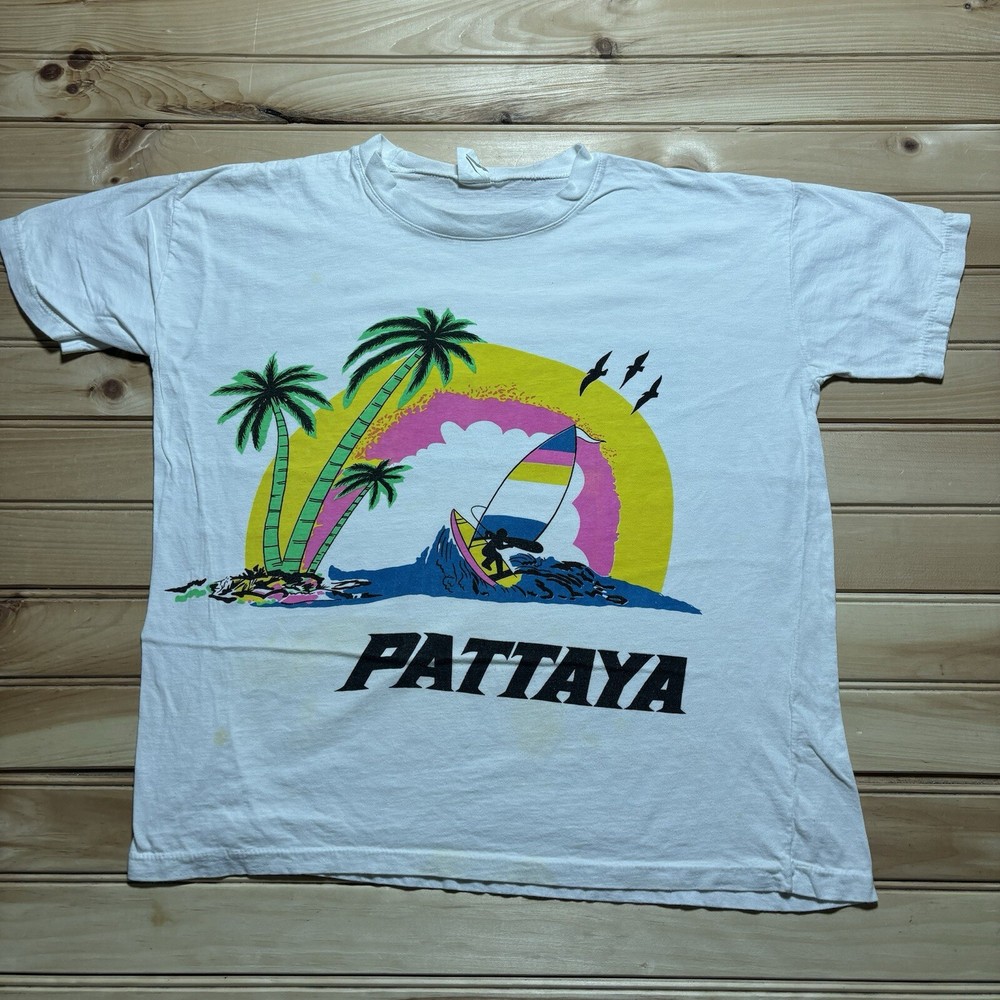 Vintage 80s Pattaya City Thailand Parasailing Ocean Single Stitch Shirt - S/M