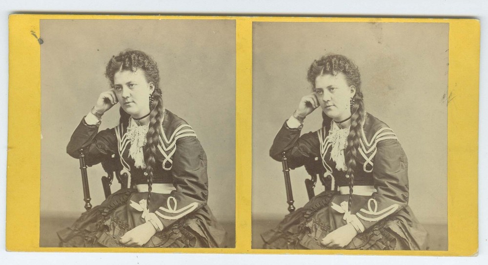 G5207~ STEREOVIEW THEATER? PORTRAIT – 1870s Woman Performer?