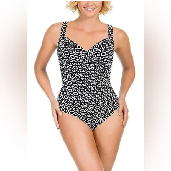 Kirkland Signature by Miraclesuit Women's 1 Piece Slimming Swimsuit - Size: 18W