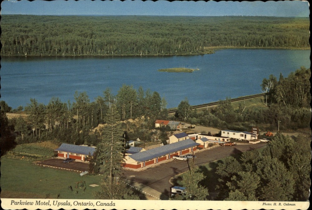 Parkview Motel ~ Upsala Ontario Canada aerial view ~ vintage postcard sku111