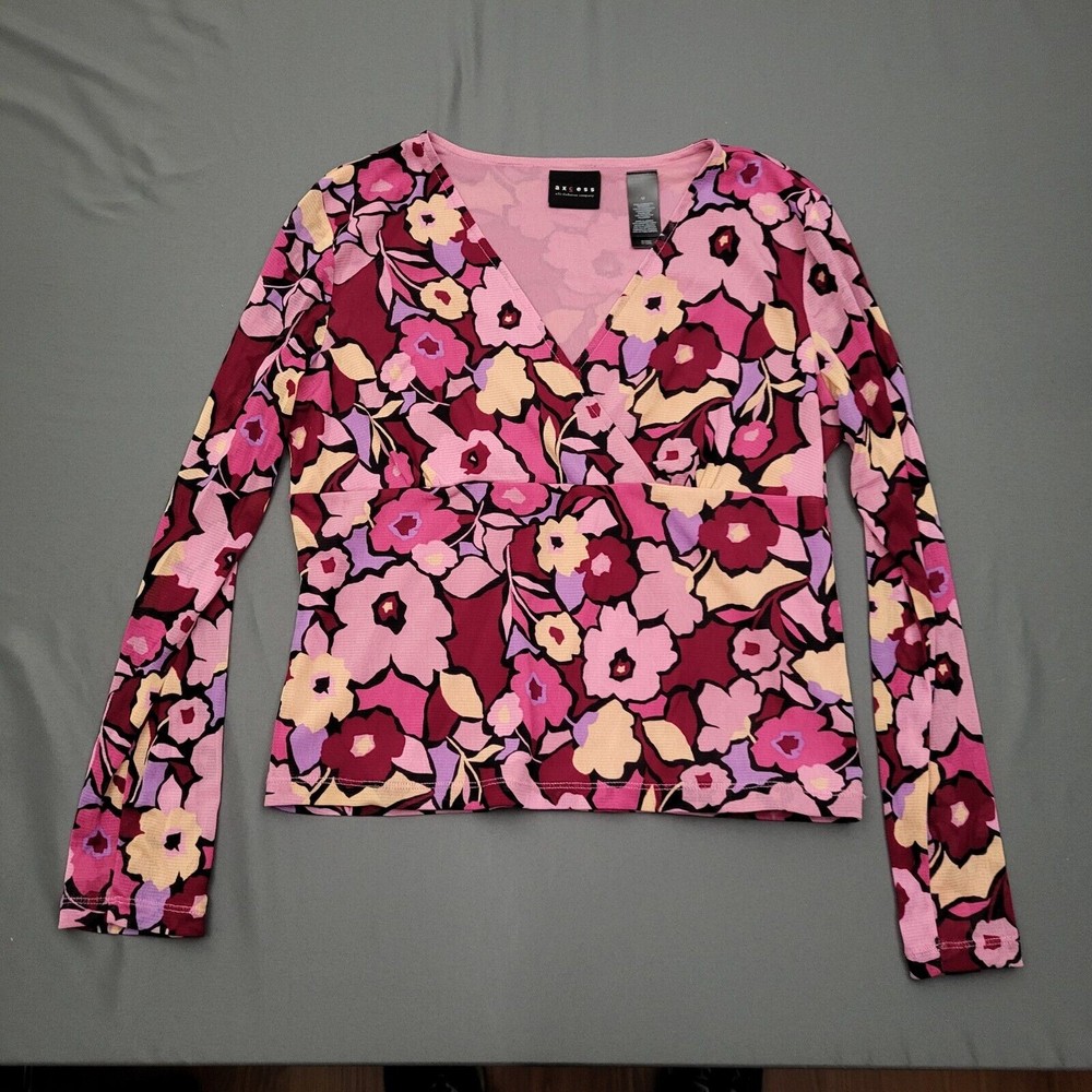 Axcess Liz Claiborne Blouse Womens Medium M Long Sleeve V Neck Floral Pink