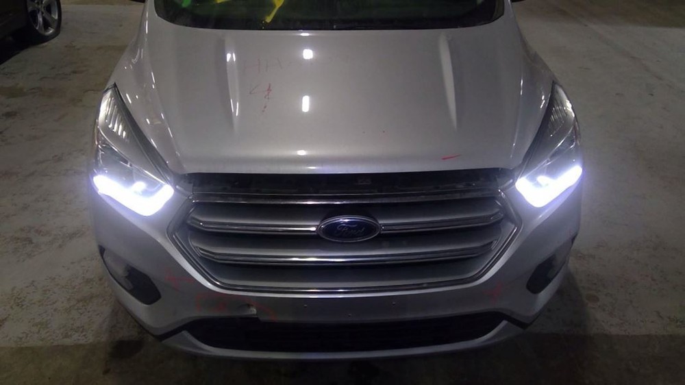 Grille Upper Surround Chrome Bar Inserts Fits 17-19 ESCAPE 1365506