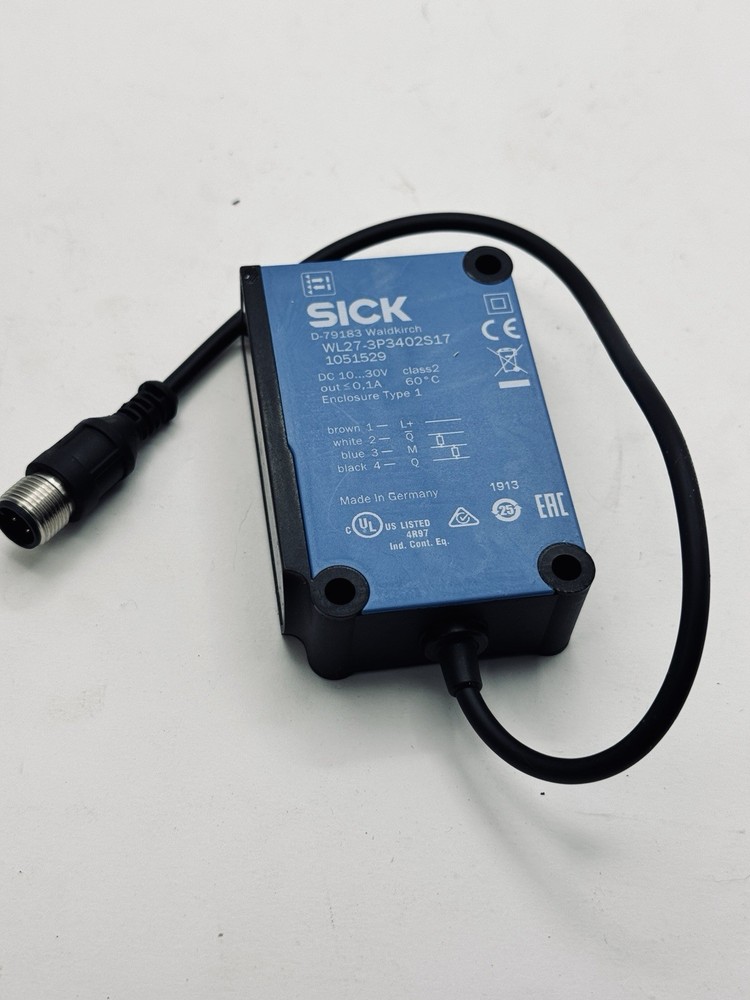SICK WL27-3P3402S13 Photoelectric Retro-Reflective Sensor