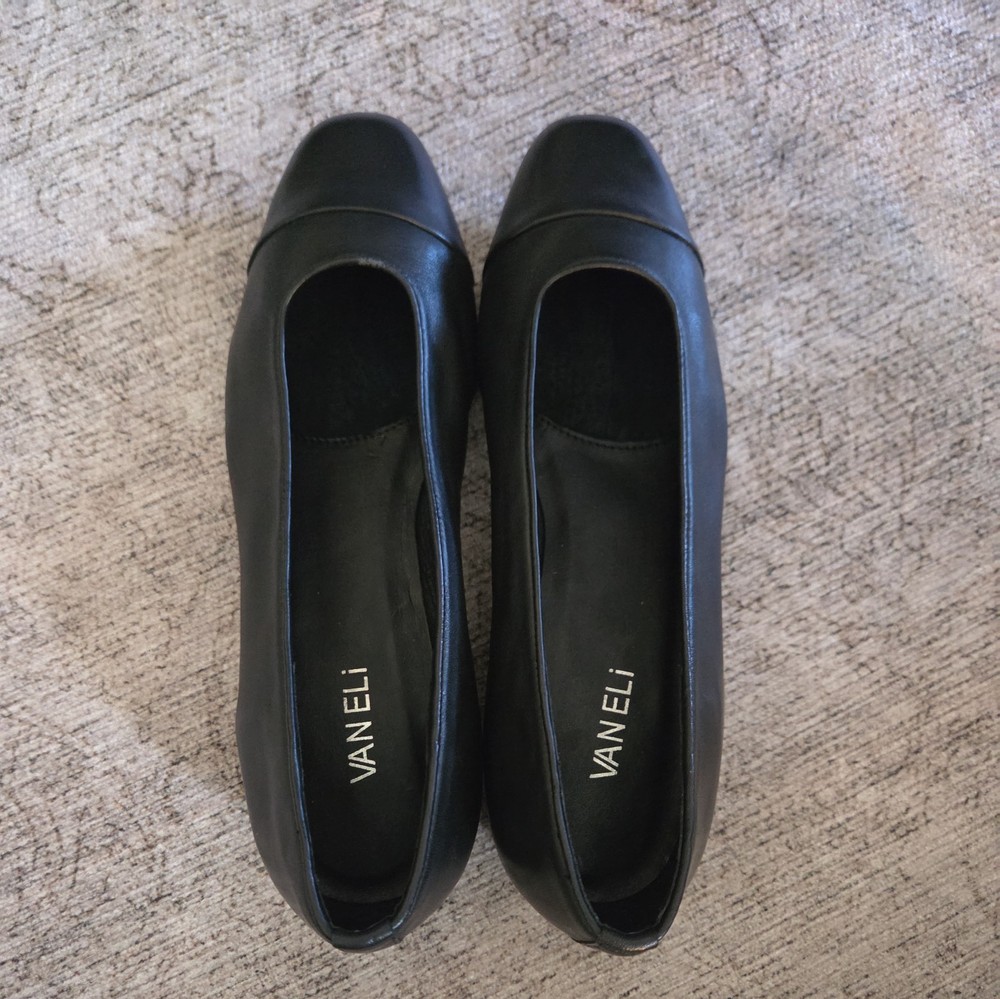 VANELi Dress Flats Navy Blue Women’s Size 10 W  Leather Shoes