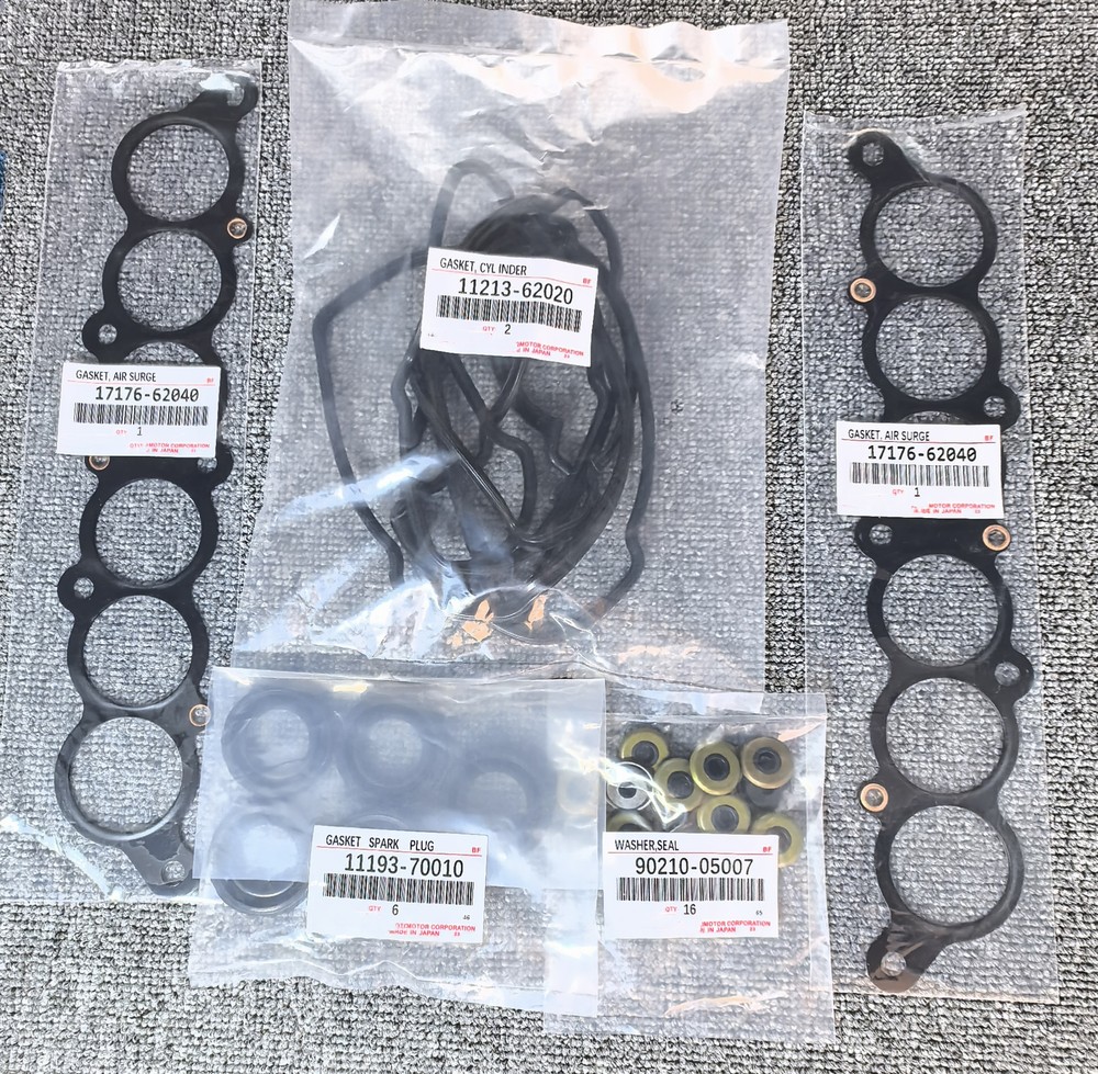 OEM Valve Cover Gasket Seal Kit for 95-04 Toyota Tacoma 3.4L V6