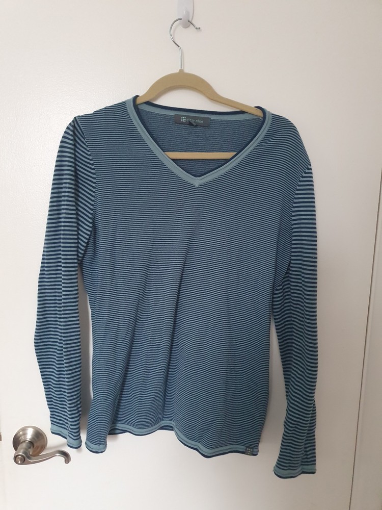 Title Nine Sweater Women's Blue Stripe Print Long Sleeve Pullover Outdoor, M