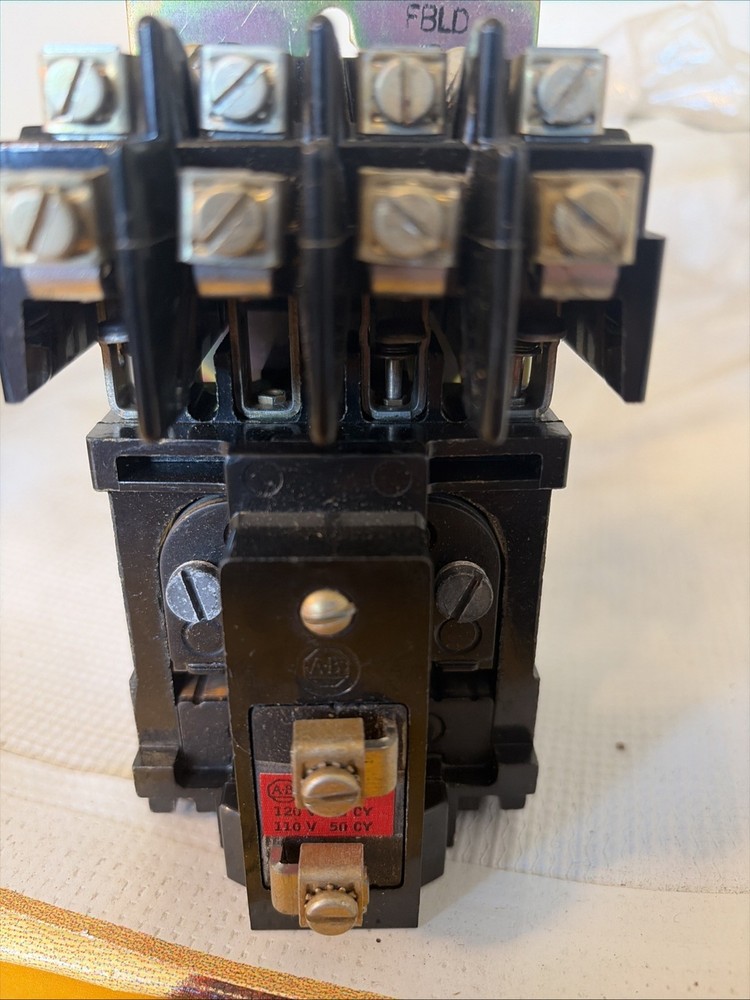 Allen-Bradley 700-BR400A1 Control Relay Series A