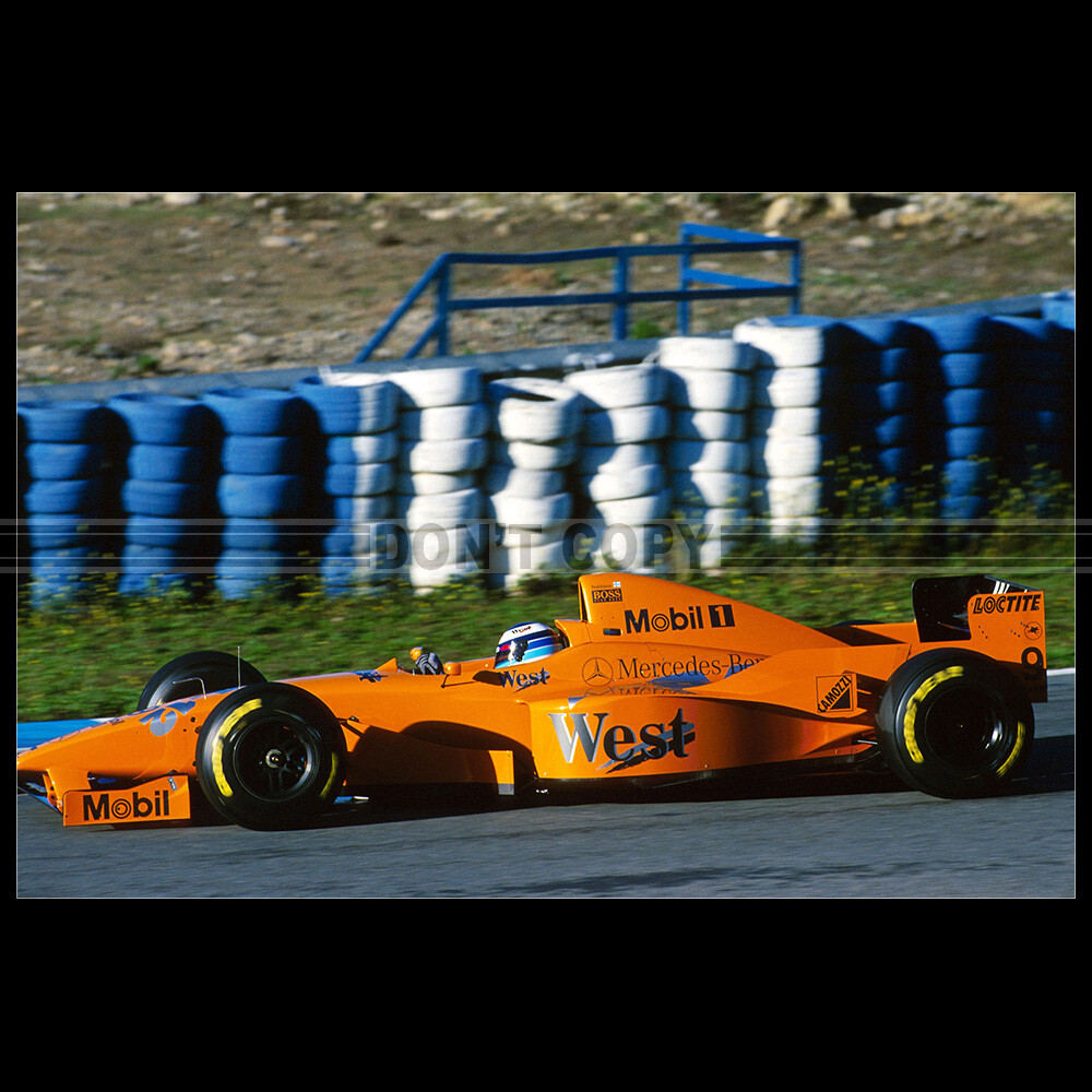 Photo A.007739 MCLAREN MERCEDES-BENZ MP4-12 1997 MIKA HÄKKINEN F1 GRAND PRIX