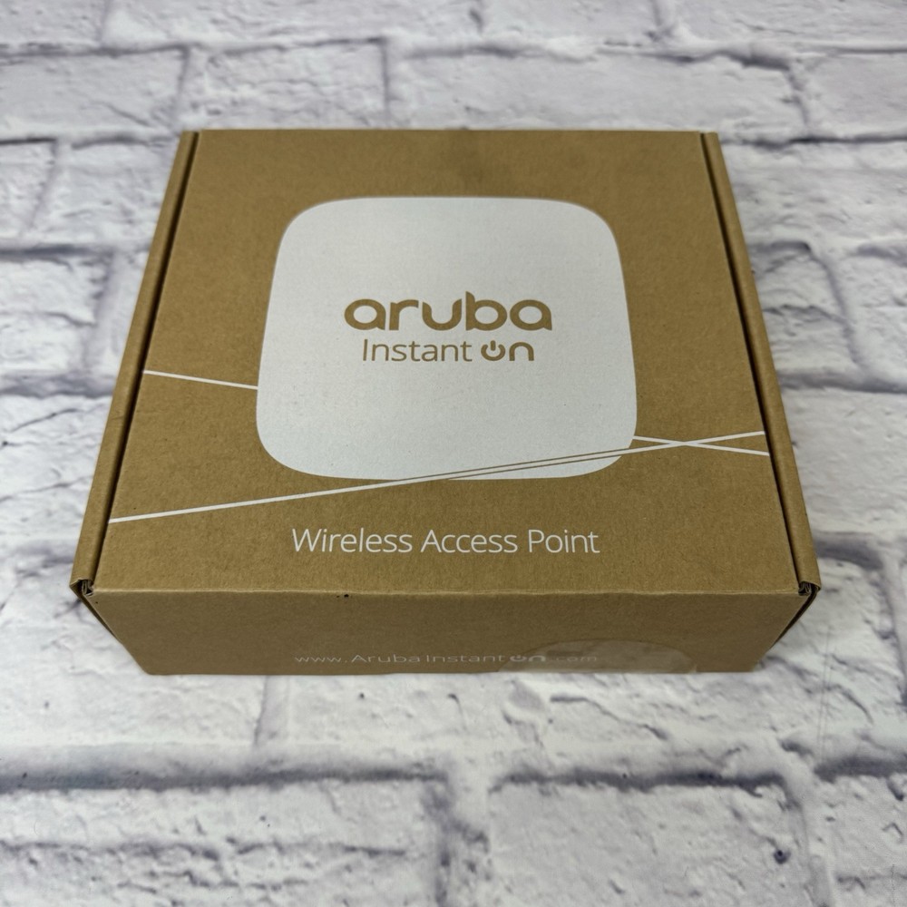 Aruba Instant On AP 12 Wireless Access Point Model APIN0305 White READ DESC