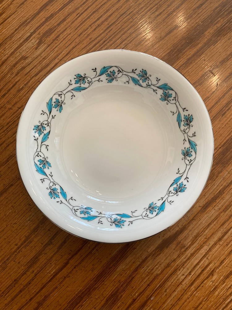 Royal Albert Harmony Platinum Band Bone China Berry Bowl ~5.5 Diameter