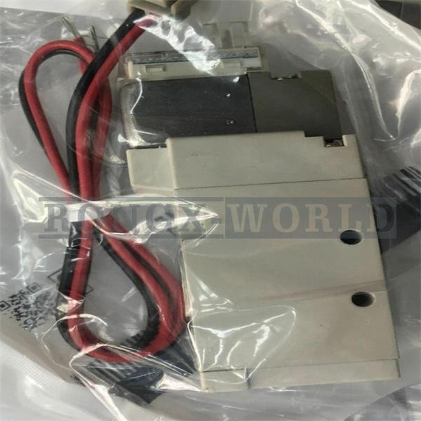 ONE SMC SYJ5120-5M-M5 Solenoid Valve NEW *lg