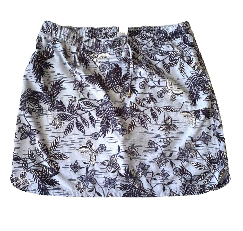 Chicos 1.5 Zenergy Golf  Active Skort 10 Blue Floral Stretch Skirt with Shorts