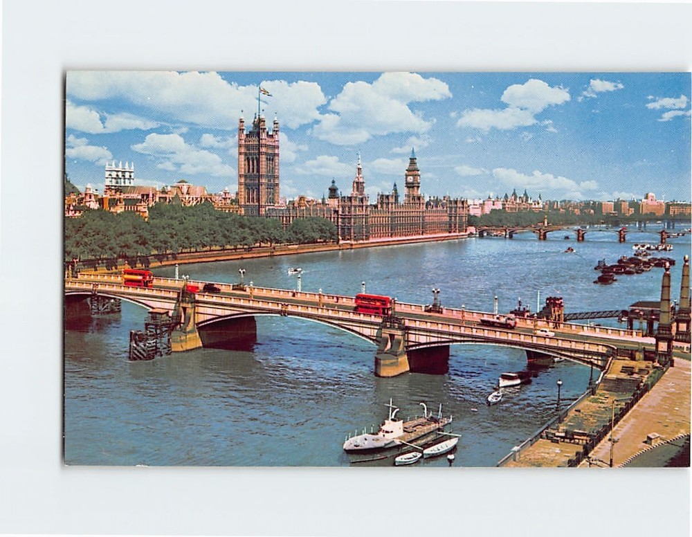 Postcard Lambeth Bridge and Houses Parliament London England