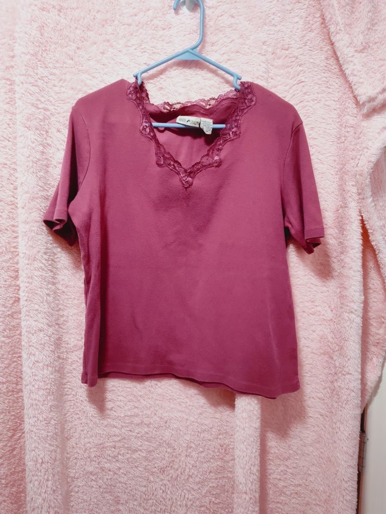 White Stag Women's Red Cotton V-Neck Lace Short Sleeve T-Shirt XL Regular Fit