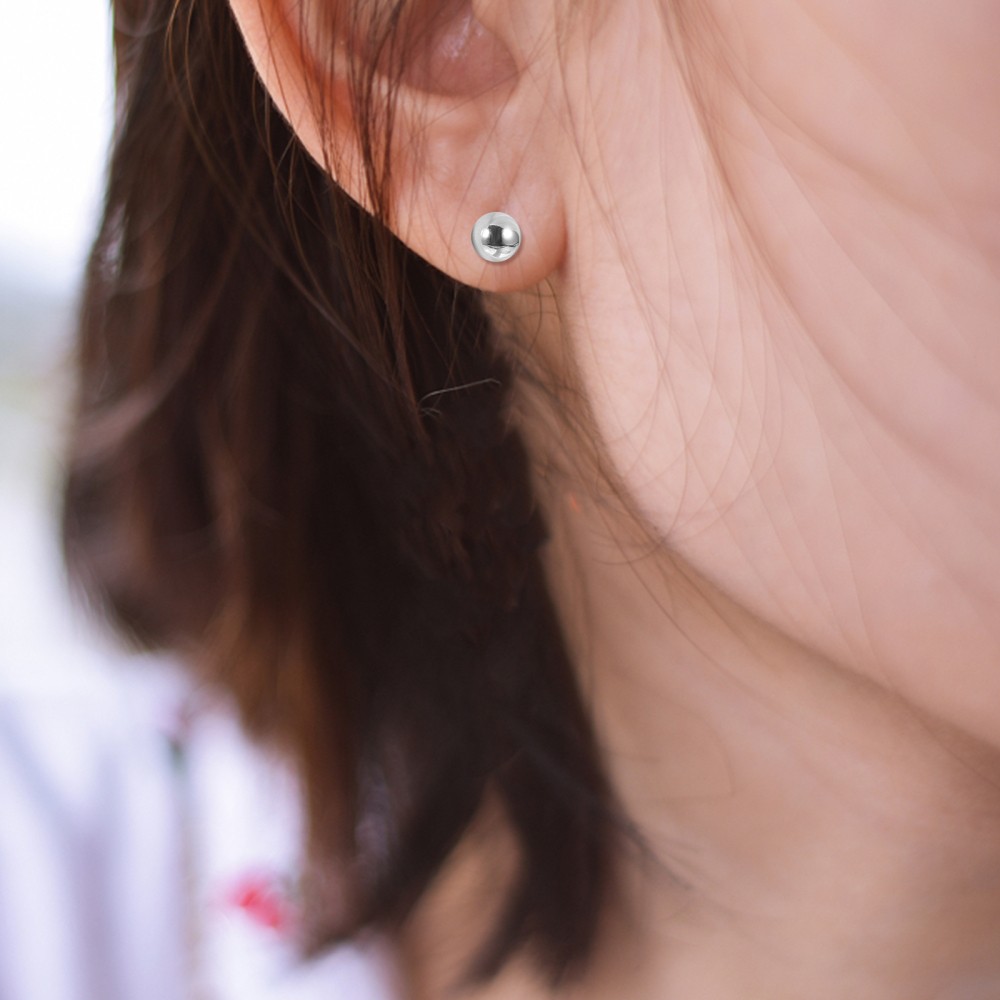 8-piece stainless steel flat back earrings for teens and women