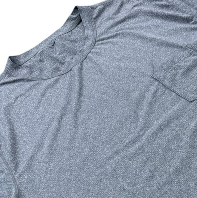 Vuori Mens Tradewind Performance Tee T-Shirt Blue Pocket V109 Size XL