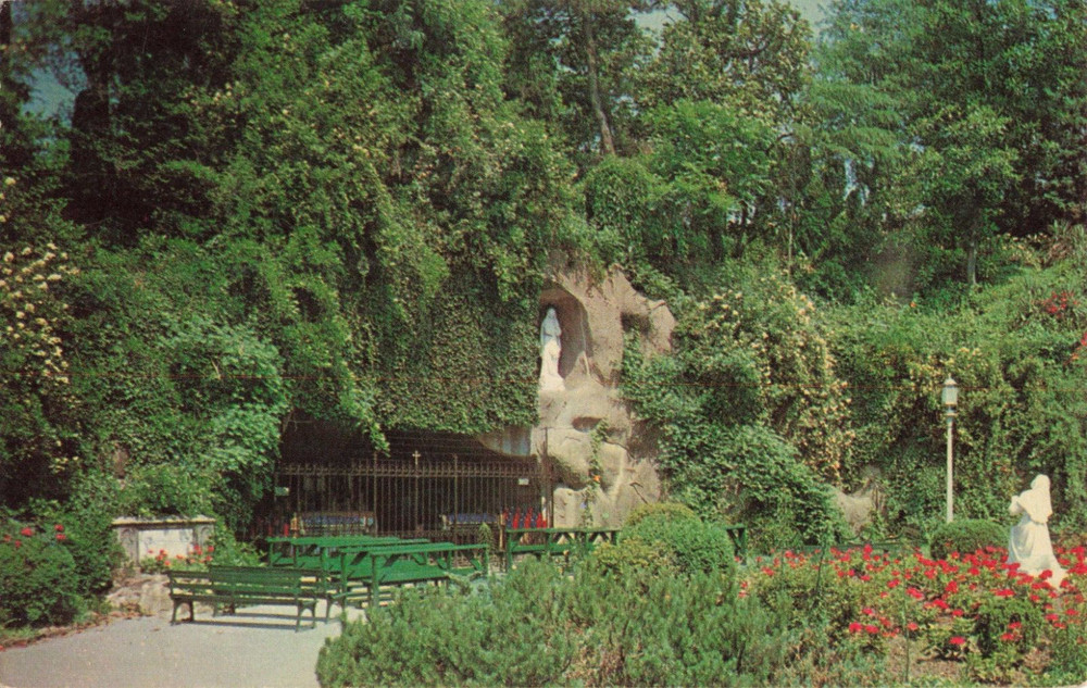 Franciscan Monastery - Grotto of Lourdes - Washington DC - Postcard