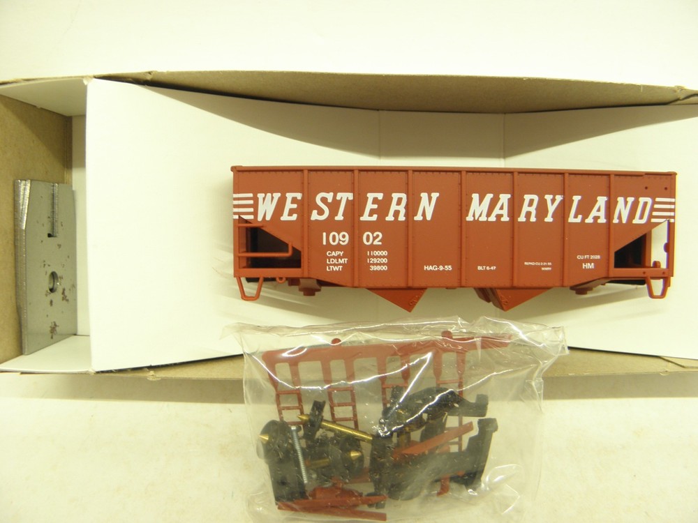 Stewart Hobbies Fishbelly 55 Ton 2 Bay Hopper Wm #10902 -Ho Scale Kit Lot A