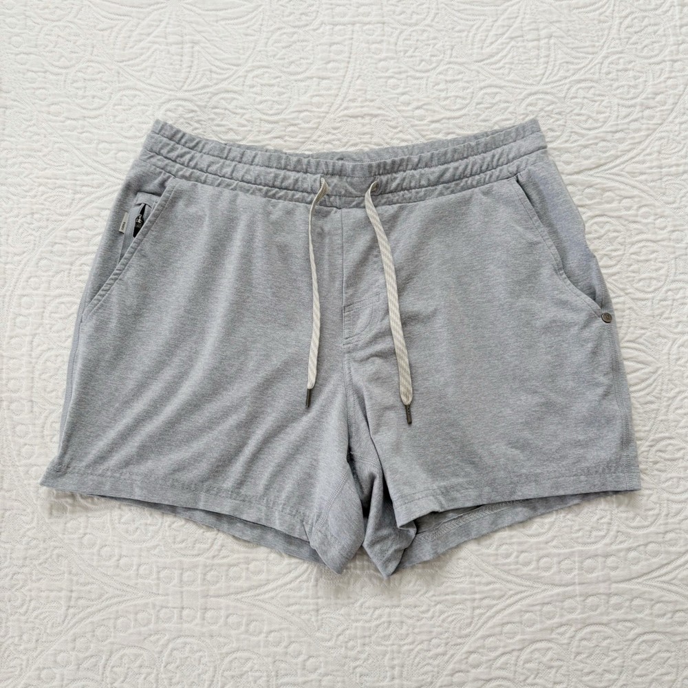 Vuori Casual Athletic Shorts 4.5