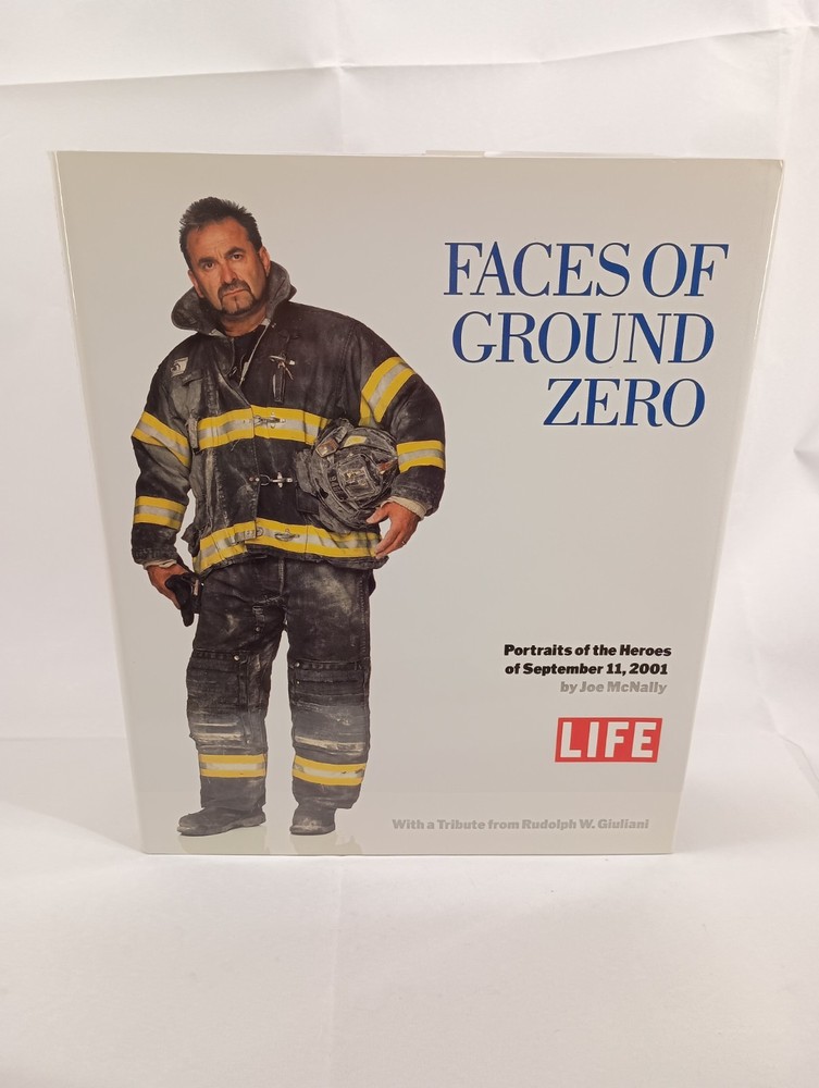 Faces of Ground Zero: Portraits of the Heroes of September 11, 2001 Hardcover
