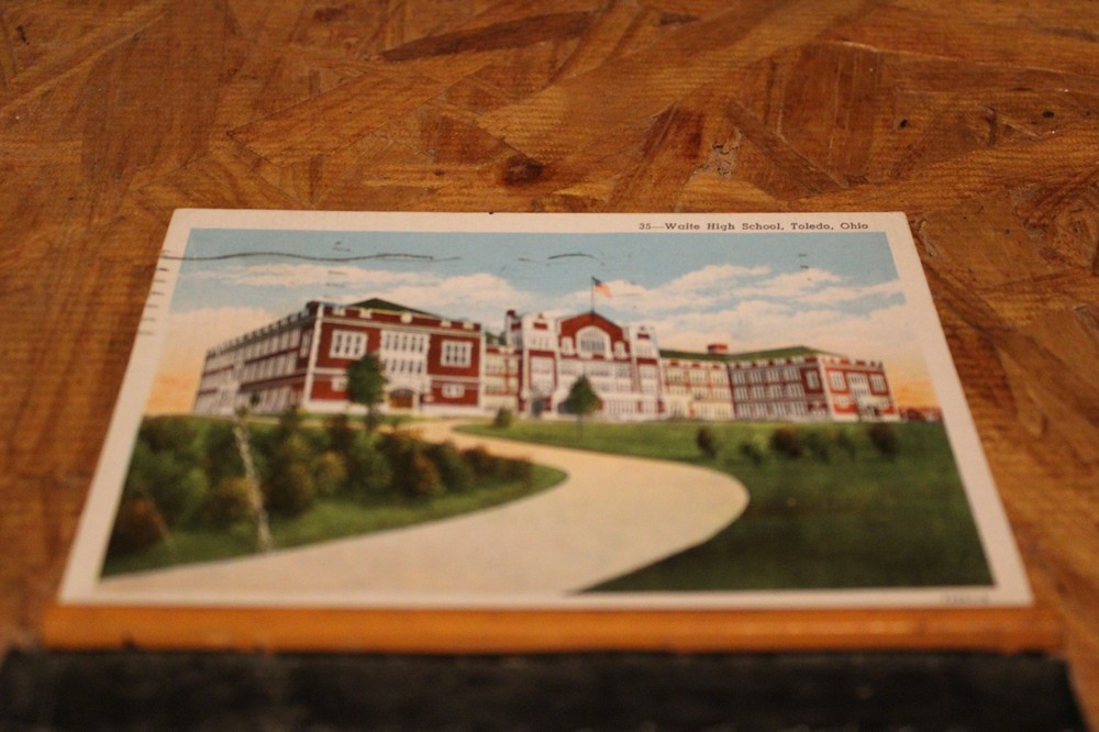Postcard-B-Waite High School, Toledo, Ohio-Linen-Posted
