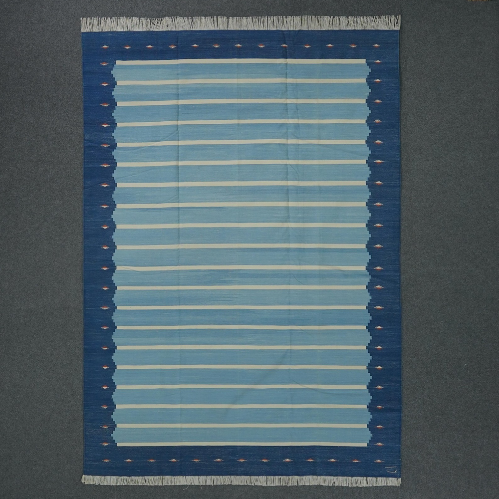 Hand Knotted Cotton Dhurrie Rug Color Blue and White Handmade Design Carpet Rug