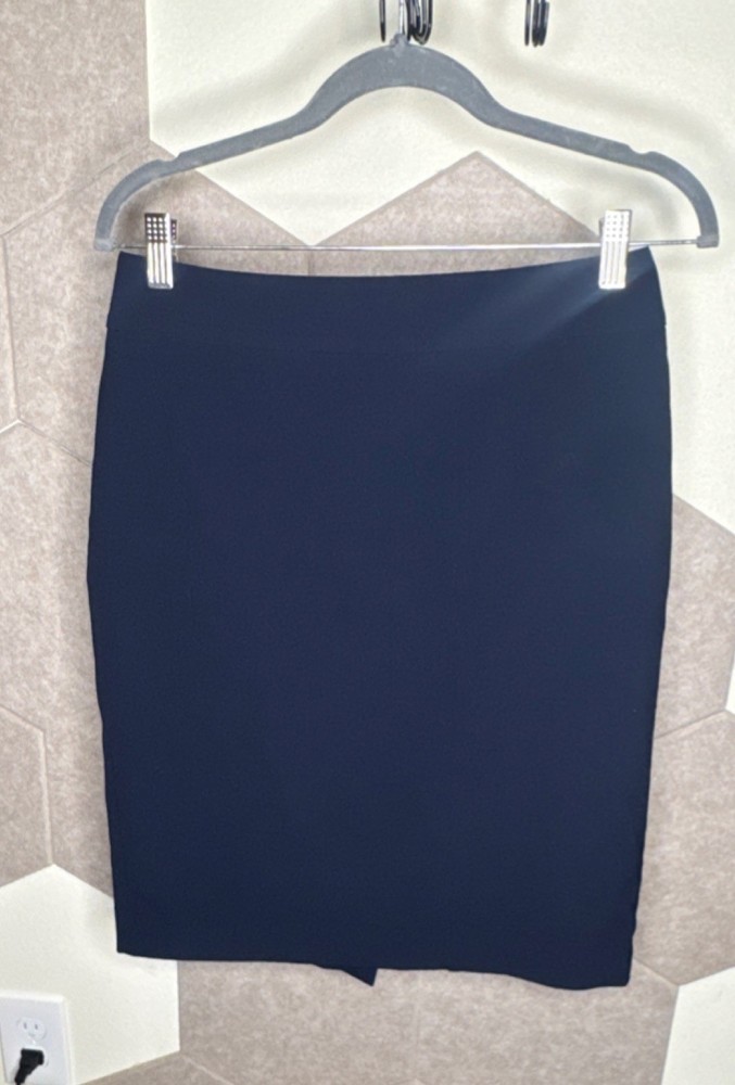 Ann Taylor Factory Navy Blue Solid Pencil Skirt Women’s Size 4 Knee Length