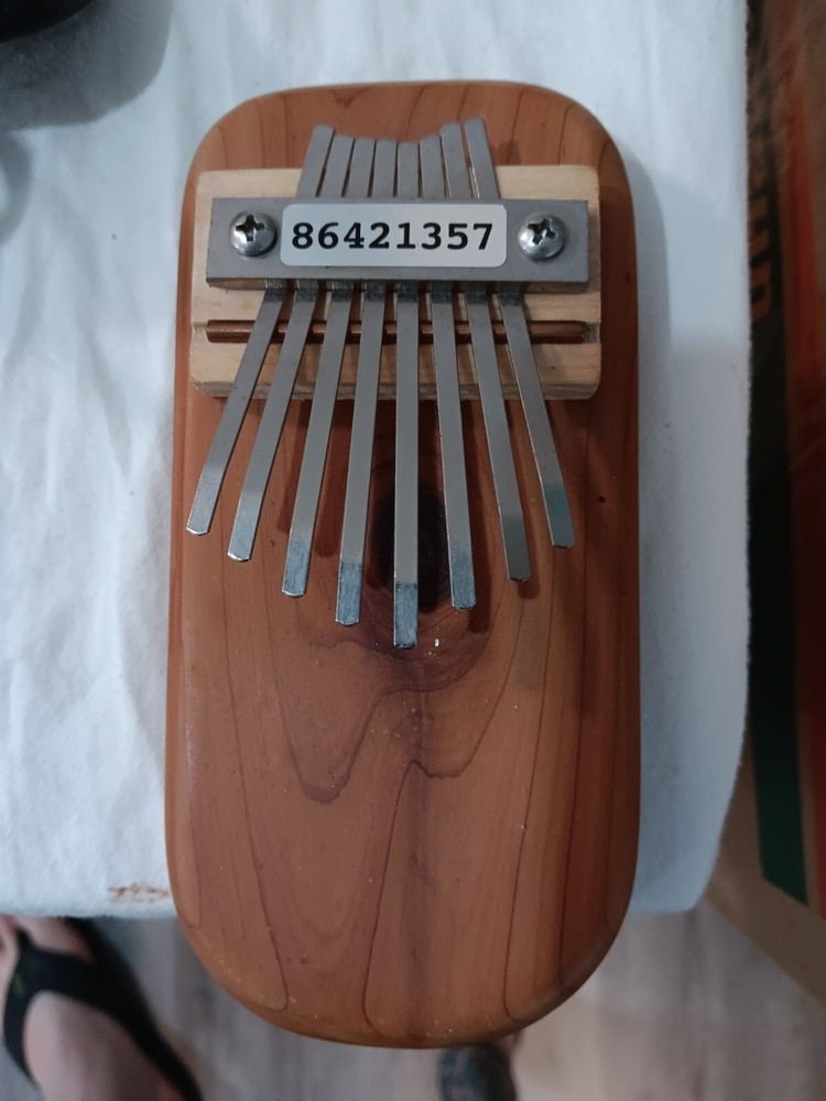 Kalimba! Mountain Melody Thumbpiano