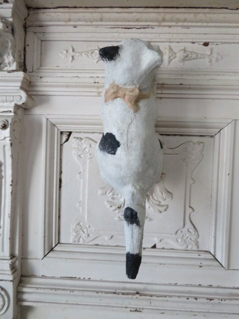 FABULOUS Old Vintage HANGING Concrete White & Black CAT Pink Bow Tail Up in Air