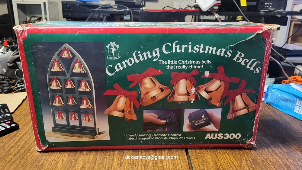 Merrie Minstrel Caroling Christmas Bells AUS300 25 Carols Test Works No Remote
