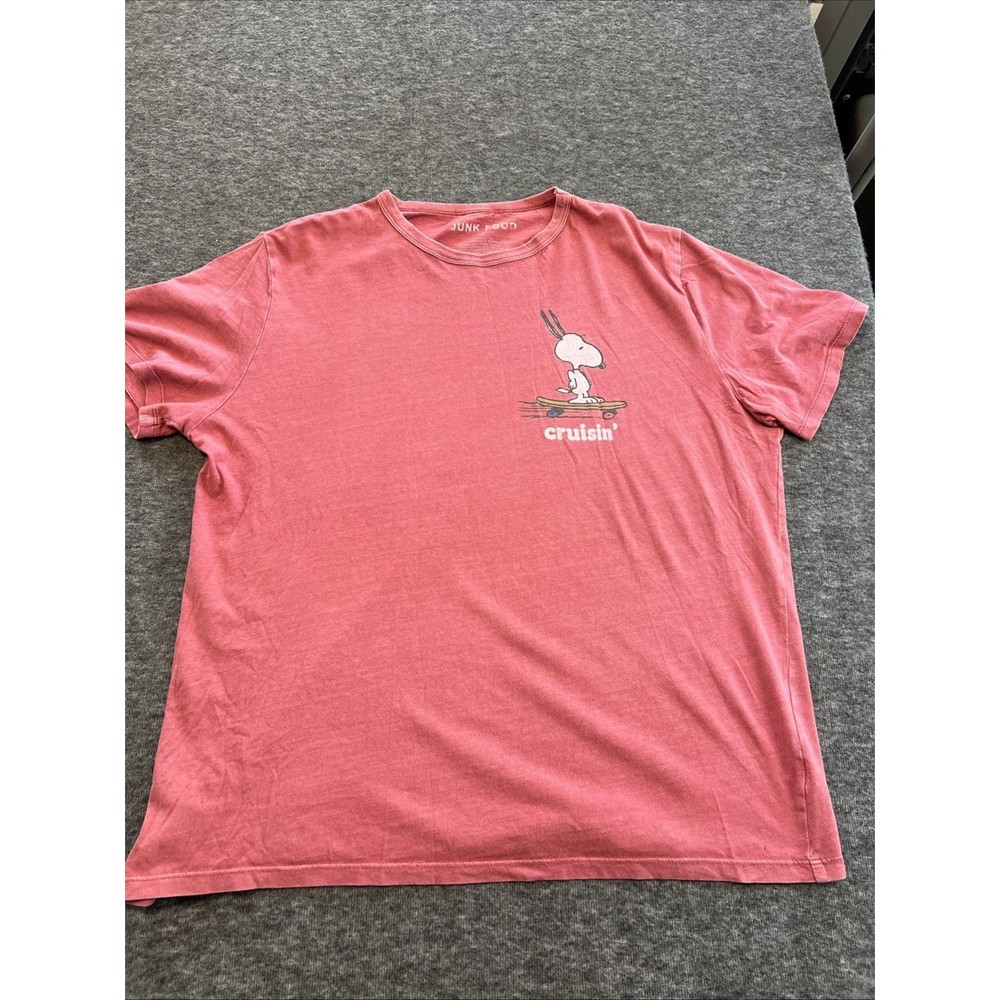Junk Food Retired Snoopy Skateboard Men's Large 