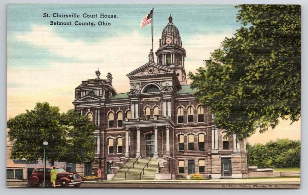 St. Clairsville Court House ~ Belmont County, Ohio. ~ Unposted postcard