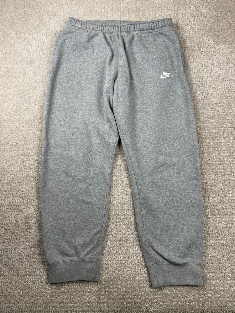 Nike Sweatpants Mens XL Sportswear Club Joggers Gray Fleece Athleticwear Gymwear