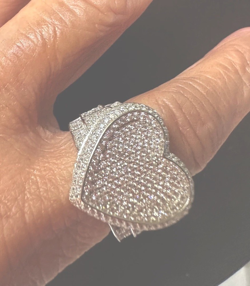 925 sterling silver And Zirconia Heart Ring Is 8 Inches And Has Cubic Zirconia