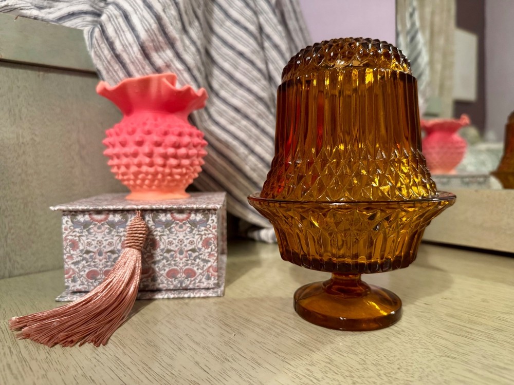 Vintage Indiana Glass Diamond Point /Tiara Amber Fairy Lamp - PRISTINE